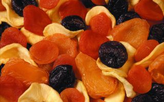 Varför är torkade frukter användbara, egenskaper och recensioner