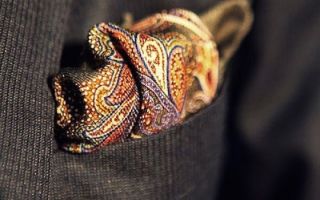 Comment plier un foulard pour un mariage: motifs et règles