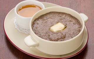 Perché è utile il porridge di semi di lino e come cucinarlo