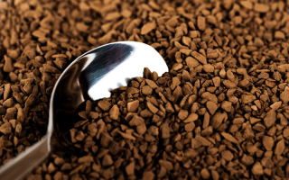 Vai šķīstošā kafija ir kaitīga?