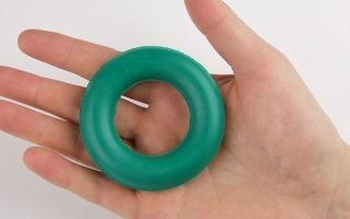 The benefits and harms of a hand expander