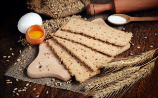 Tại sao bánh mì lúa mạch đen lại hữu ích?